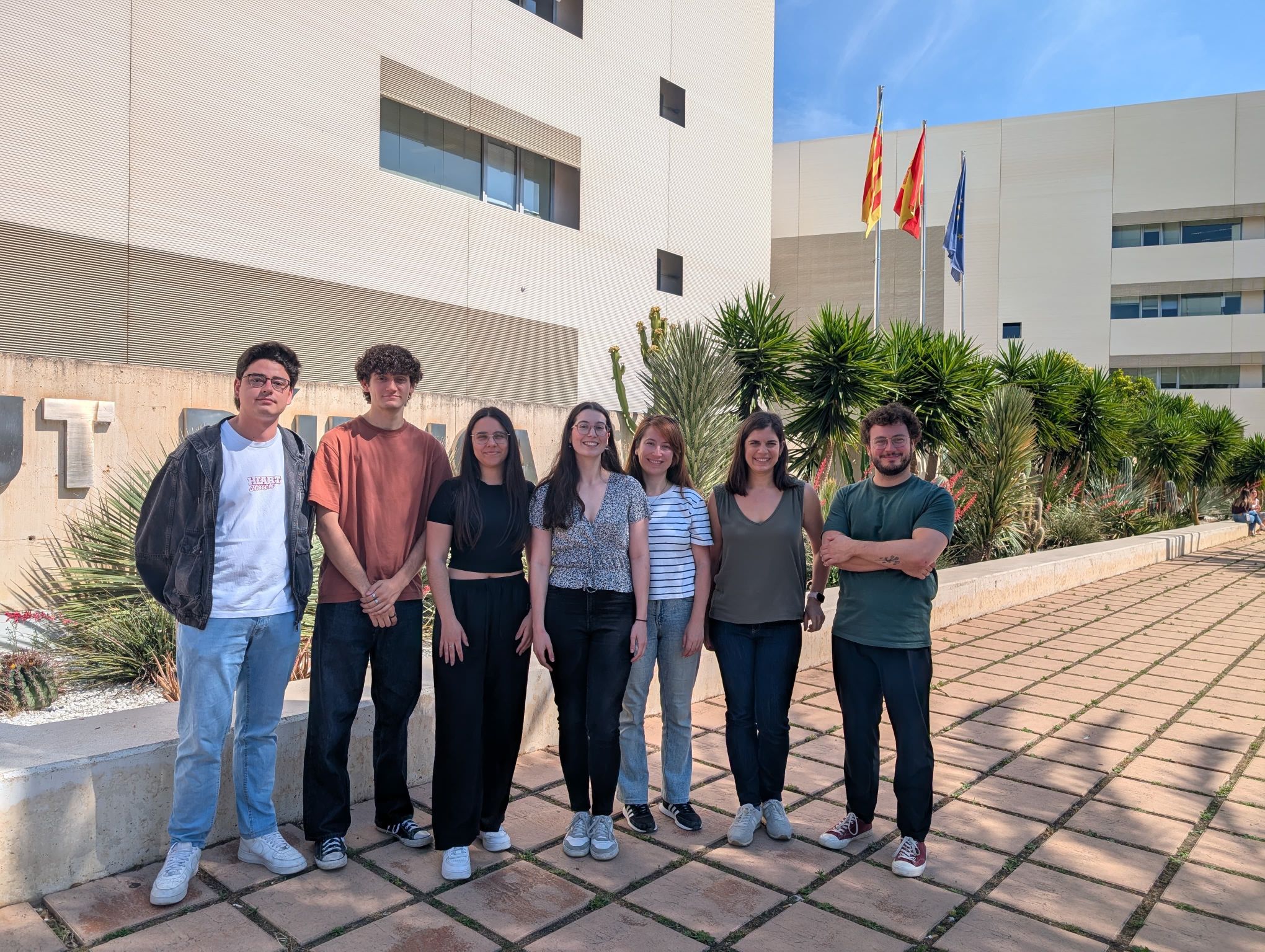 Researchers and collaborators at the Fisabio Foundation during Enrique Rayo’s research stay in Valencia, Spain.